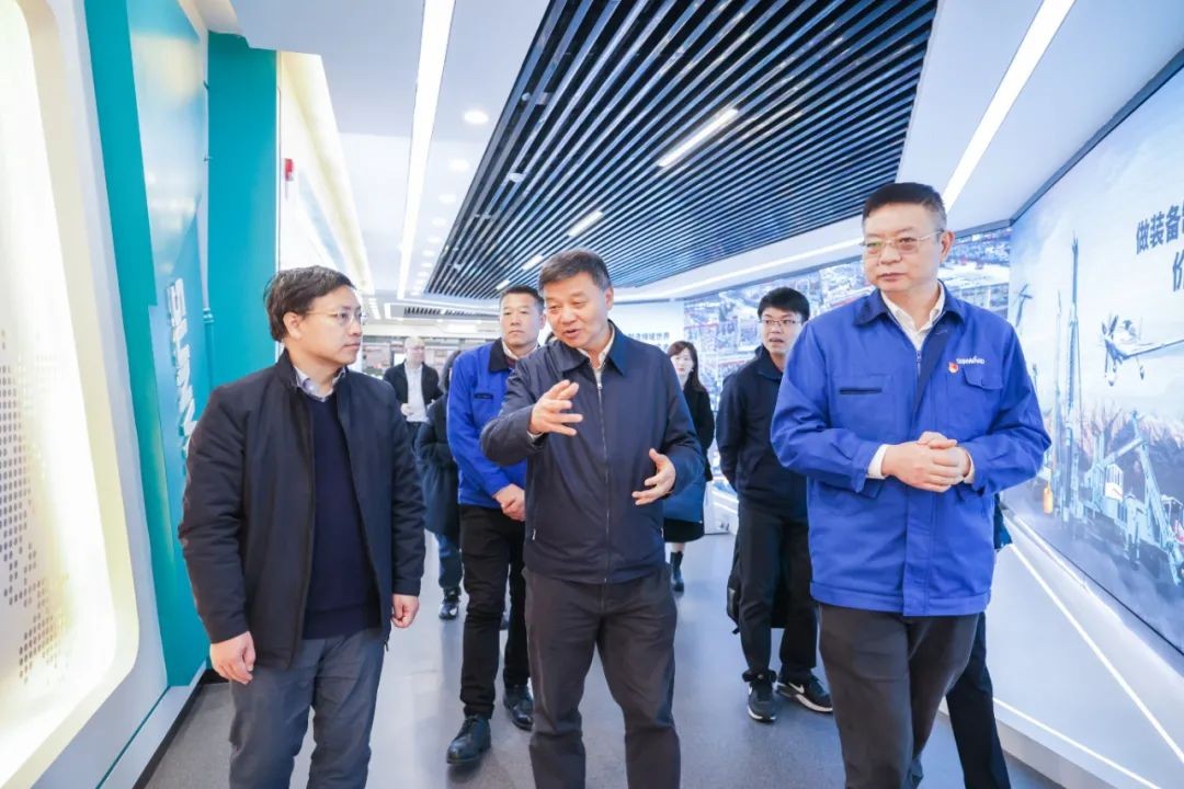 中国人民银行调研组调研龙8头号玩家智能