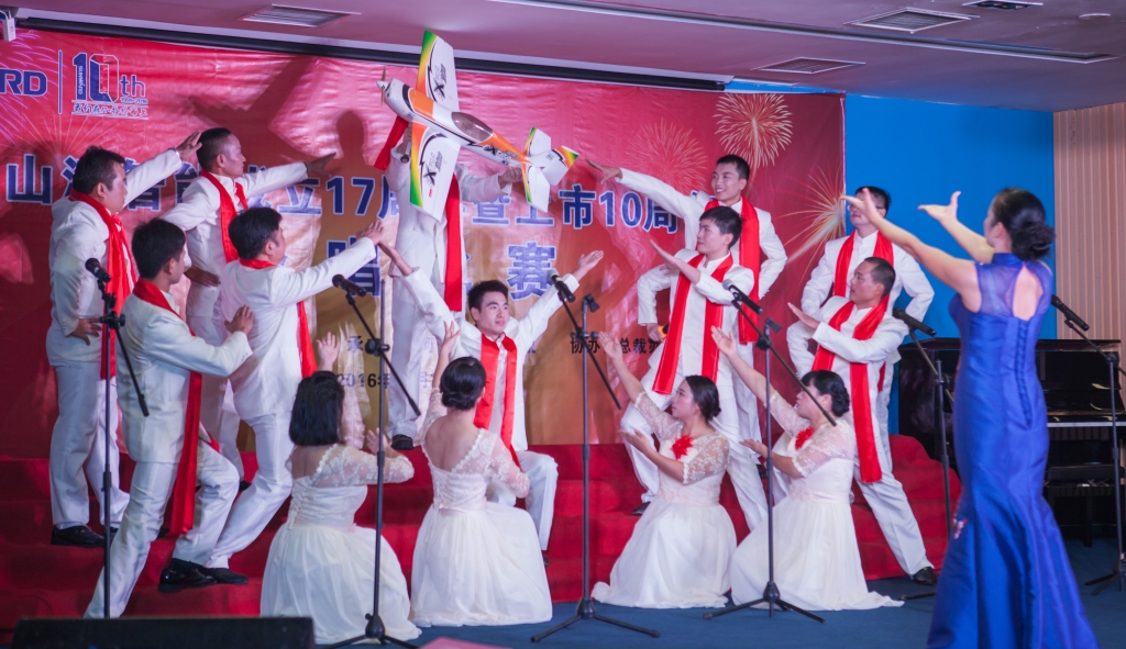 唱响龙8头号玩家之歌 共抒优美情怀——龙8头号玩家智能“双庆”合唱角逐圆满竣事