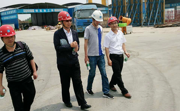 票鹄肫胜龙8头号玩家智能双动力头强力多功效钻机屡创佳绩