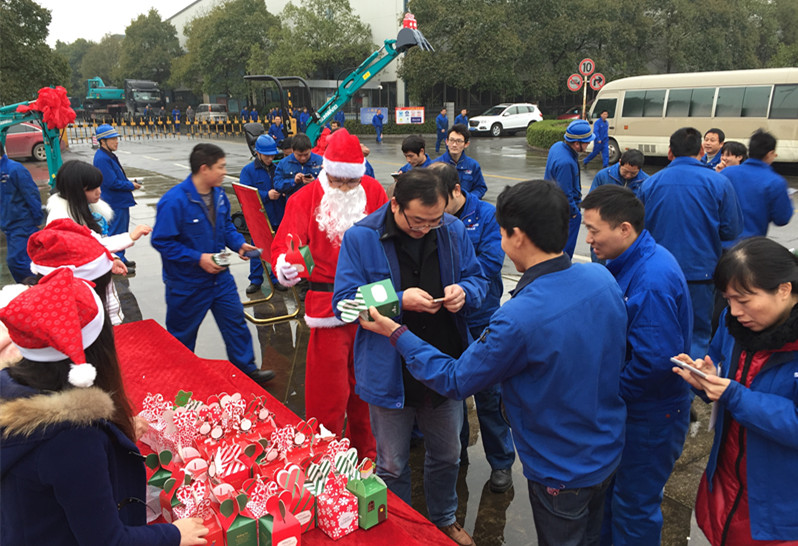 平安果驾到，，，，，好事要来到