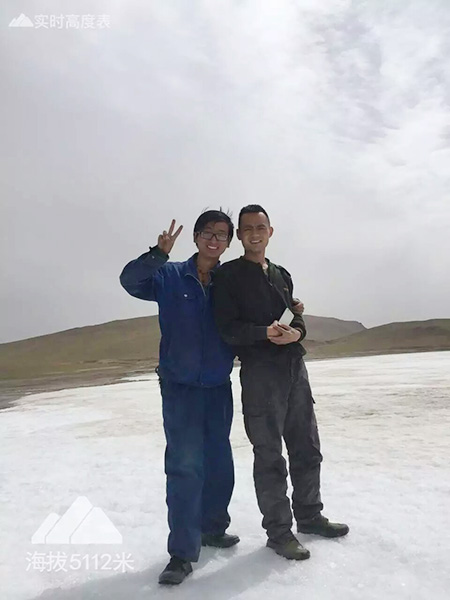 海拔5200m，，，，，，，阿尔金山的掘金之路