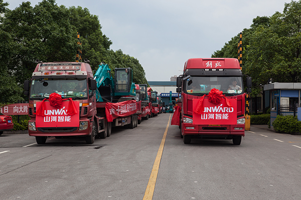 掘金一带一起，，，，，，，龙8头号玩家智能中大挖大批量出口泰国