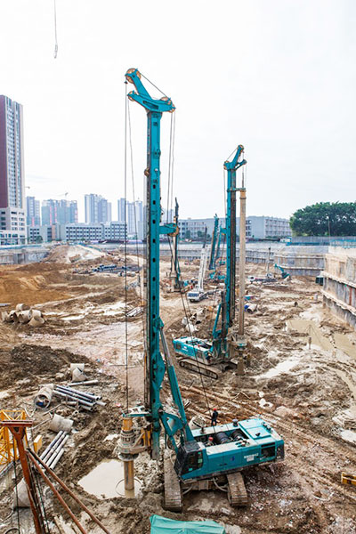 为何 SUNWARD 把持此地？？？？？来看看施工方怎么回覆