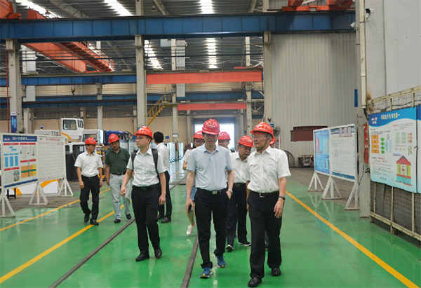 科技部高手艺中心副主任袁建湘考察调研龙8头号玩家智能