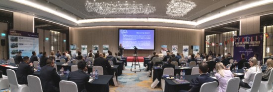 携手同谋未来，，，，，， 龙8头号玩家智能2018欧洲署理商大会盛大召开