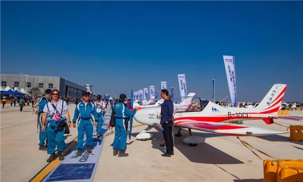 喂，，，，，，，看天下航行者大会了吗？？？？？？龙8头号玩家飞机豪华阵容别错过