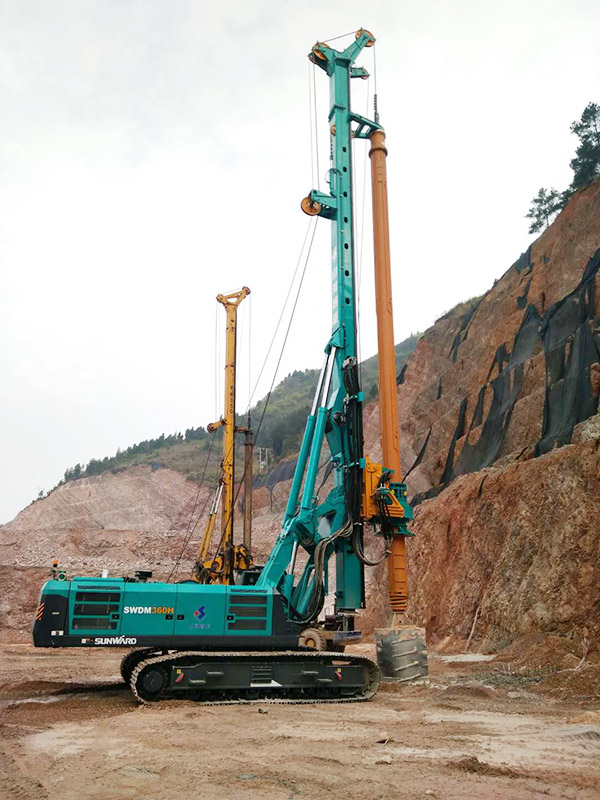 效率横跨两倍！龙8头号玩家智能SWDM360旋挖钻名动贵阳