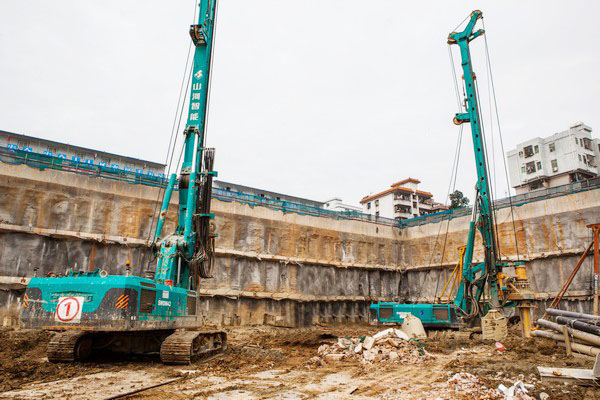 为何 SUNWARD 把持此地？？？？？来看看施工方怎么回覆