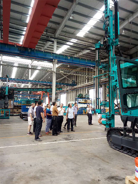 2017年钻凿工业生长峰会在龙8头号玩家智能顺遂召开