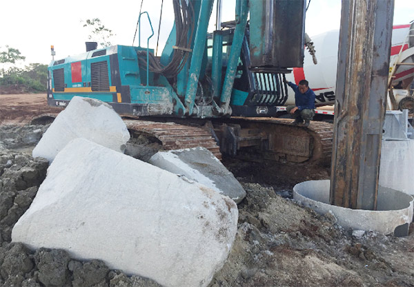 龙8头号玩家智能入岩神器在东非肯尼亚获赞，，，，，，，人好装备好