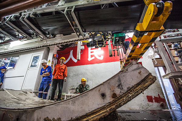 中铁龙8头号玩家盾构机双线掘进 全力攻坚长沙地铁5号线