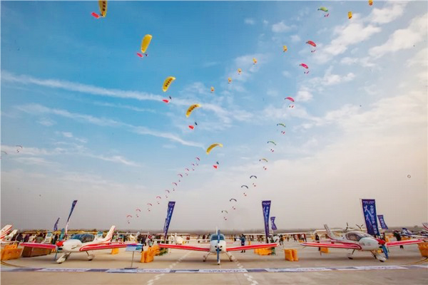 喂，，，，，，，看天下航行者大会了吗？？？？？？龙8头号玩家飞机豪华阵容别错过