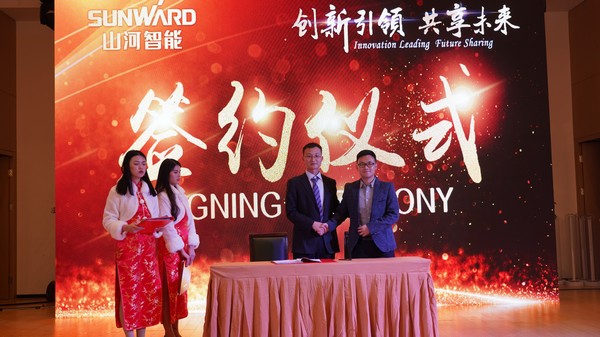 首日签单2.6亿元，，，，，，，龙8头号玩家智能立异产品引爆上海宝马展