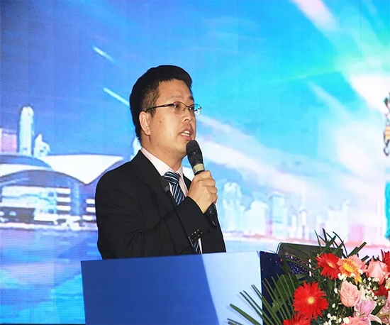 同心同梦，，，，，龙8头号玩家智能全球客户交流会武汉站盛大举行