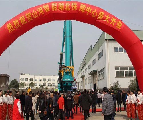 同心同梦，，，，，龙8头号玩家智能全球客户交流会武汉站盛大举行