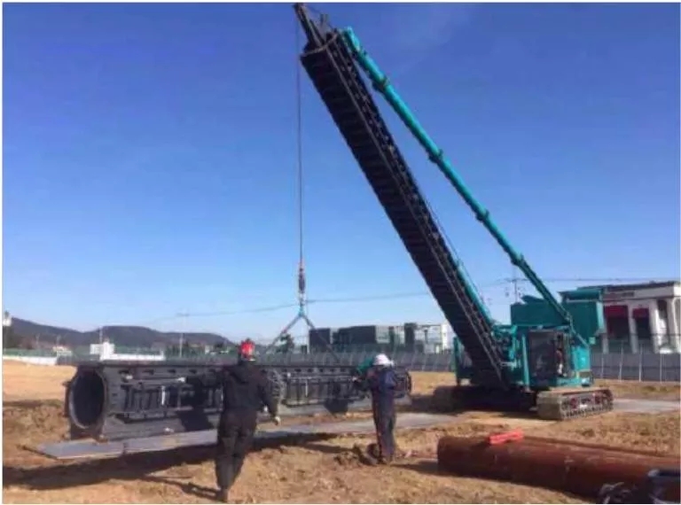 国产的自满！龙8头号玩家智能SWCH600-125M全液压履带桩架