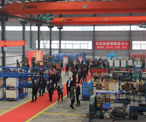 同心同梦，，，，，龙8头号玩家智能全球客户交流会武汉站盛大举行