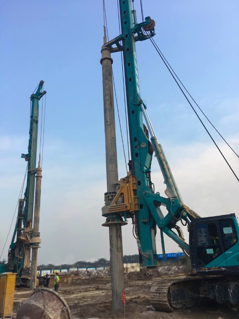 龙8头号玩家金口碑产品“打卡”深圳地标性修建