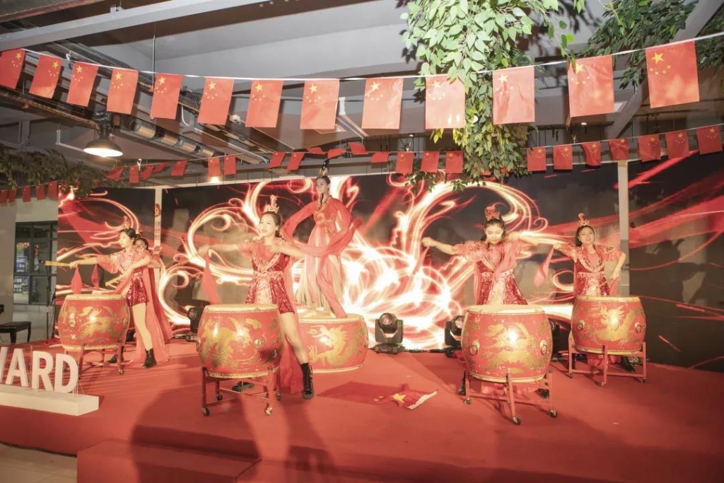 落实谋划体、强化三统一、开启新征程 —— 龙8头号玩家智能2020年度谋划事情聚会盛大举行