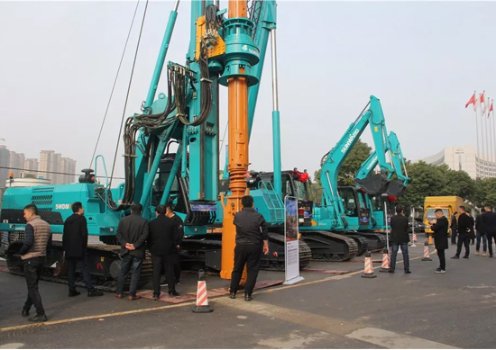 同心同梦，，，，，龙8头号玩家智能全球客户交流会武汉站盛大举行