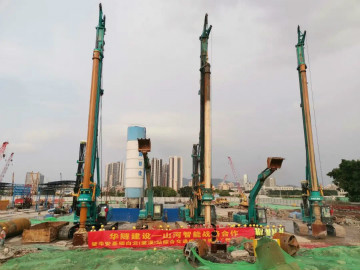 强强联合，，，，，，， 龙8头号玩家智能“一体两翼”战略取得重大突破