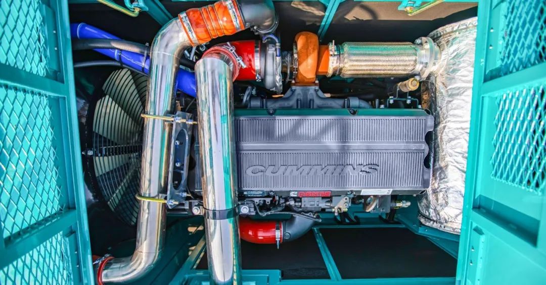 入岩家族添新丁，，，，，，SWDM400旋挖钻机批量上市