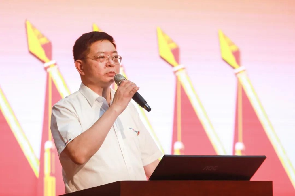 凝心聚力 迎接挑战 共赢龙8头号玩家 ——龙8头号玩家智能五届三次“双代会”胜利召开