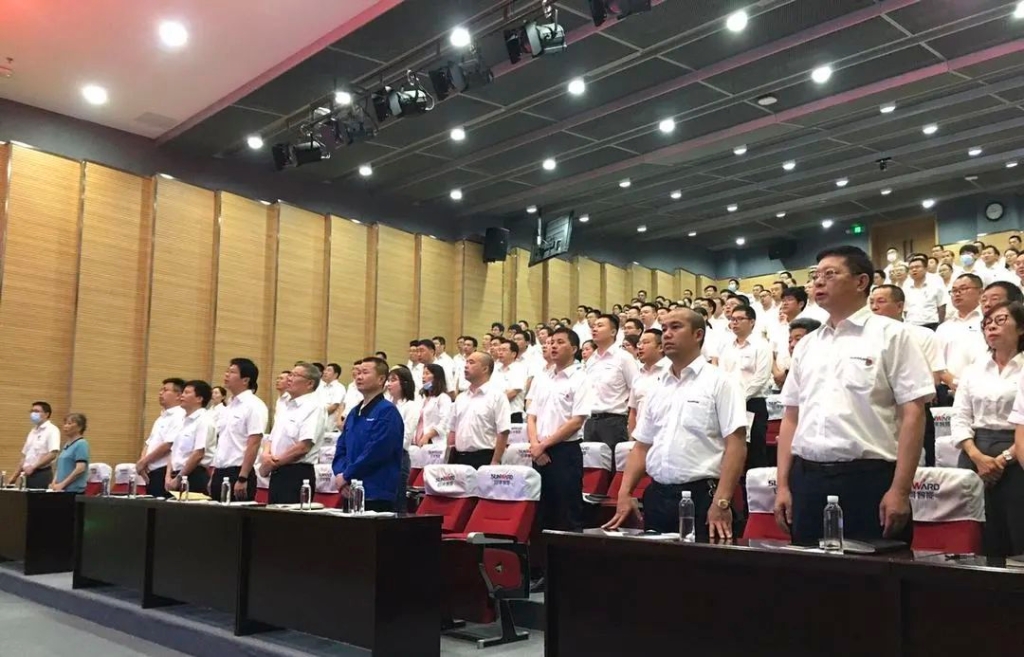 赋能 | 2020年度第一期龙8头号玩家大课堂开课