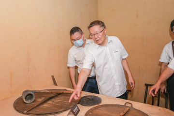 公正正直出清风正气，，，，，清廉自律塑优异形象——龙8头号玩家智能开展中高层干部清廉教育活动