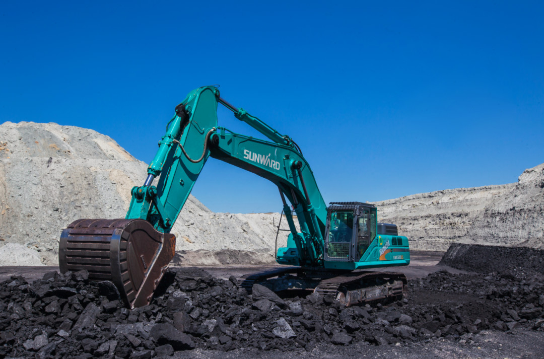 强势进军破碎筛分领域！龙8头号玩家智能出击2020“广州砂石展”