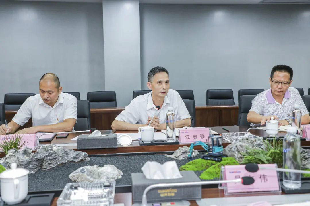 广州工控党建同盟联络员一行到龙8头号玩家智能开展事情对接