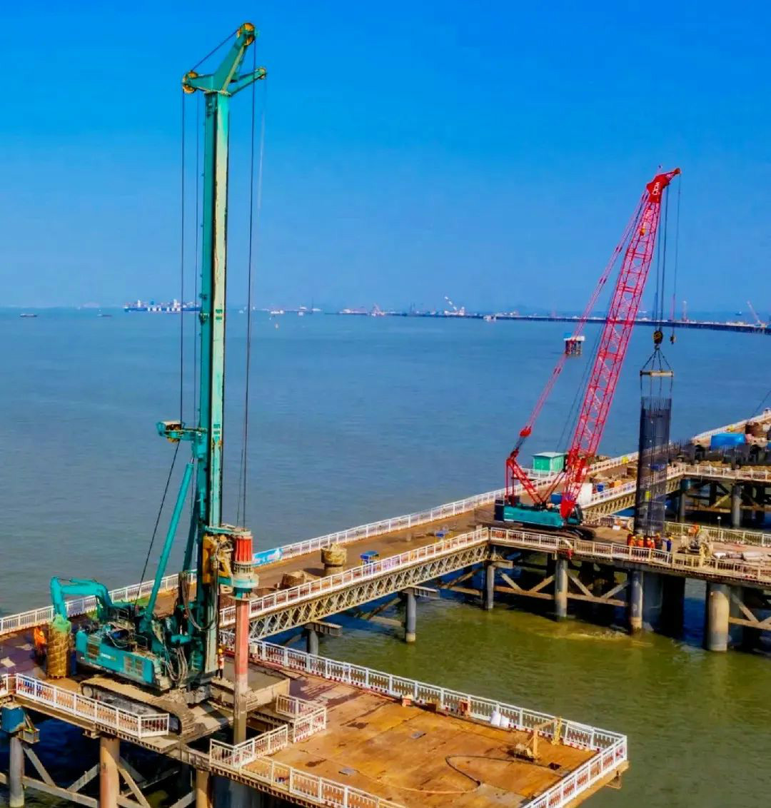 漂亮龙8头号玩家与您相约大美雄安