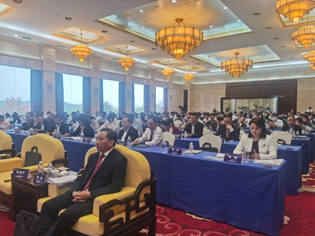 龙8头号玩家智能荣登湖南民营企业百强榜单