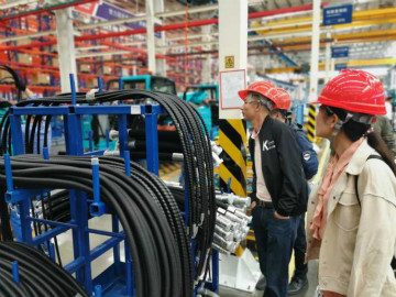 快来“网红”打卡点 ——龙8头号玩家智能工业城