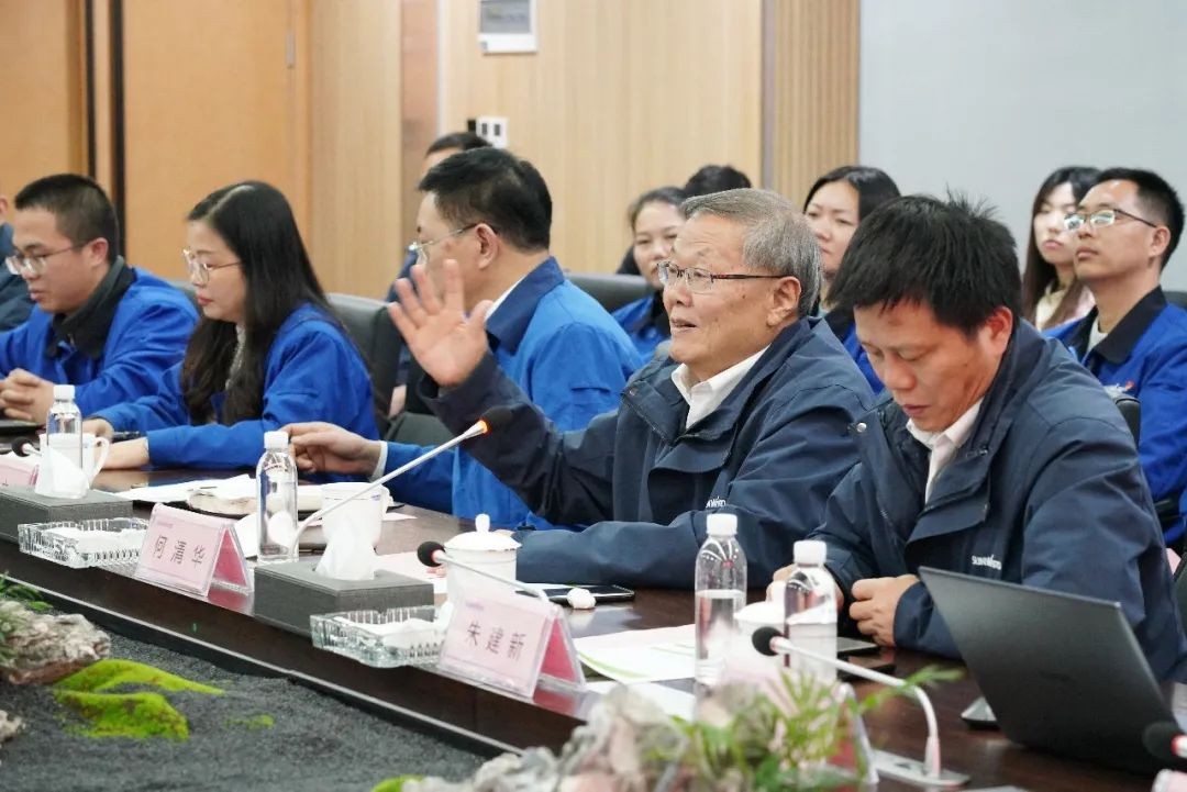 省工信厅青年干部理论学习走进龙8头号玩家智能