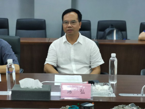 深化校企相助 湖南农大党委书记陈弘一行到访龙8头号玩家智能