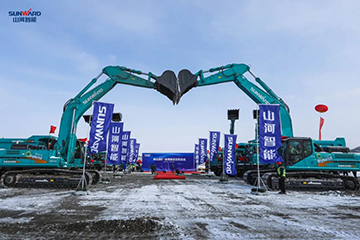 龙8头号玩家智能矿用装备交付仪式在鄂尔多斯举行