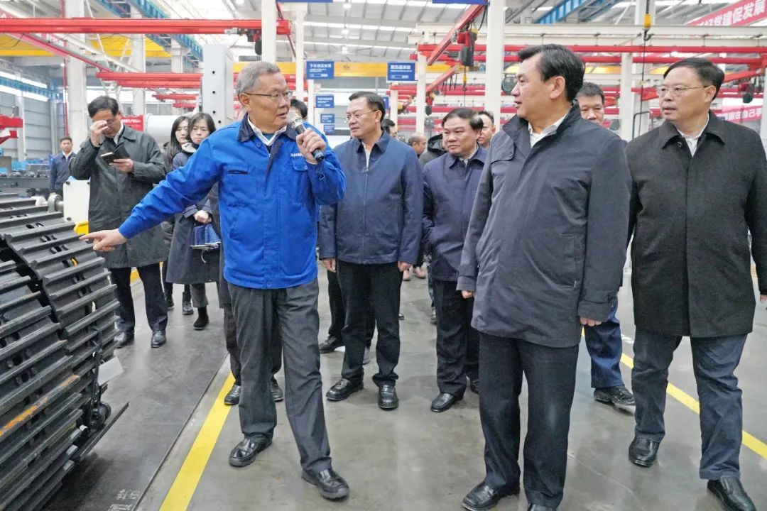 中国民航局局长冯正霖一行到龙8头号玩家智能调研指导