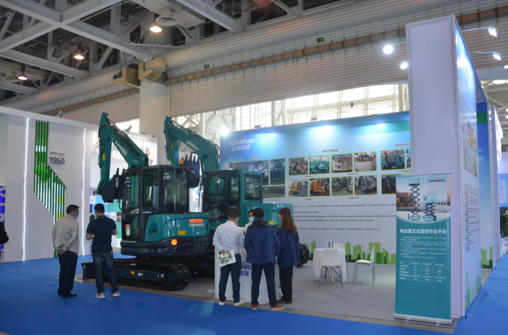 立异“绿”动能 龙8头号玩家智能绿博会上展风范