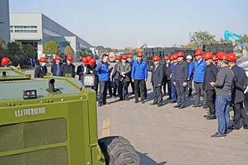 李大剑：支持龙8头号玩家智能做强做大应急装备