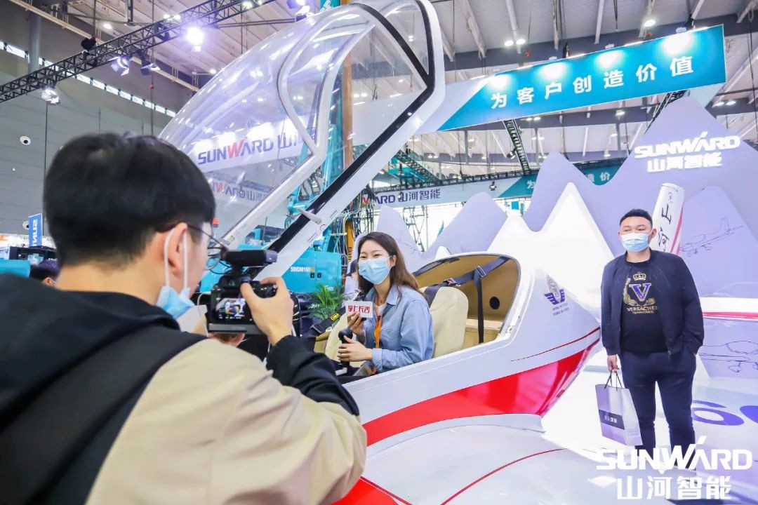 CICEE | 盘货龙8头号玩家智能展区“之最”，，，，，哪款是你的最爱？？？？？？？？