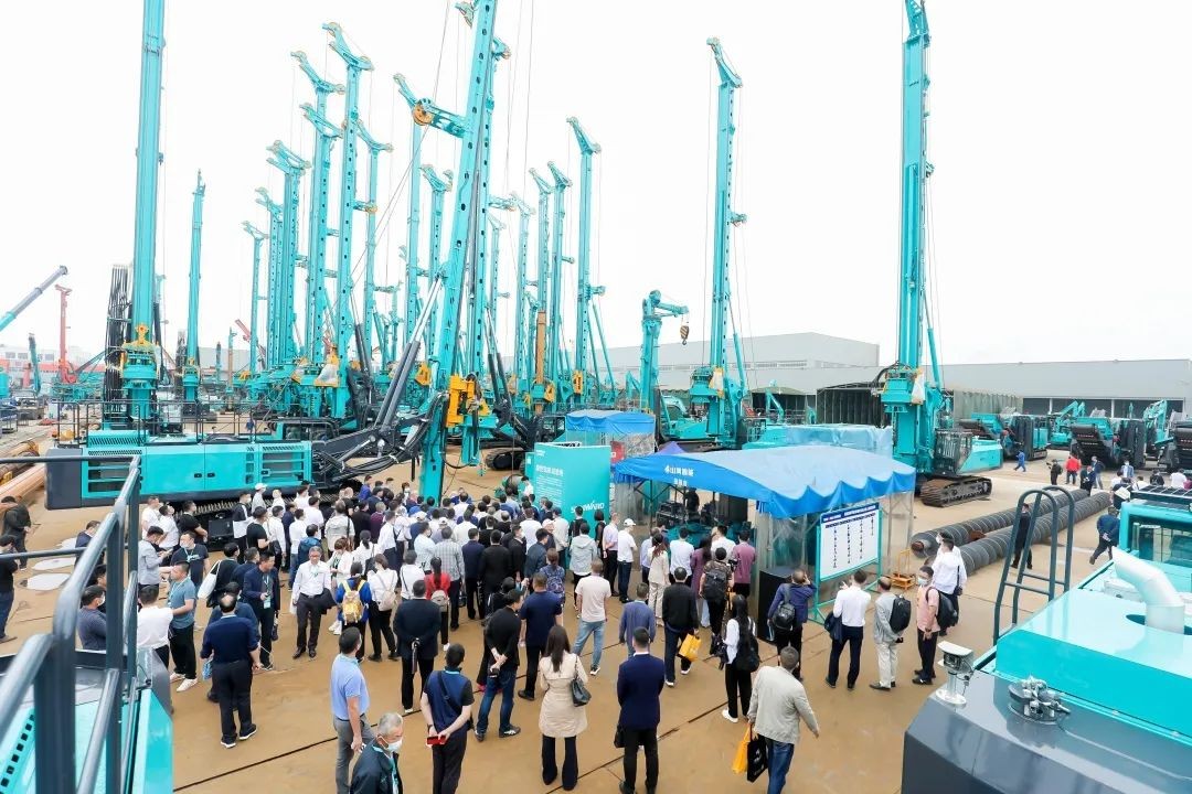 “机甲盛宴”长沙展圆满收官！龙8头号玩家智能展区亮点精彩回首