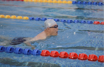 “泳”往直前 | 龙8头号玩家智能建设21周年游泳角逐圆满收官