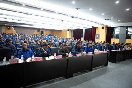 龙8头号玩家智能开展“不忘初心 切记使命”主题教育宣讲活动