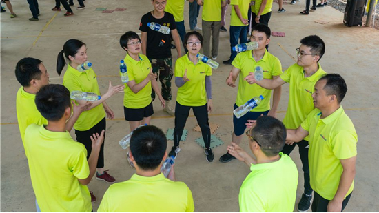 【夯基础 强执行 跨高度】2019龙8头号玩家智能挖掘机营销公司拓展训练营顺遂开展