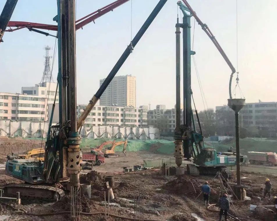 二十八载斗争，，，，，，，现在他只信任龙8头号玩家智能