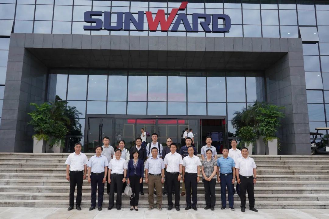 应急治理部科技和信息化司调研龙8头号玩家智能