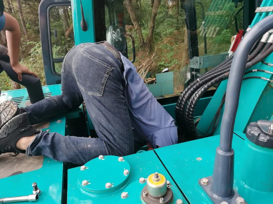 品质龙8头号玩家，，，，，，，，专心折务——2021年龙8头号玩家智能全球效劳万里行在广西、青岛启动