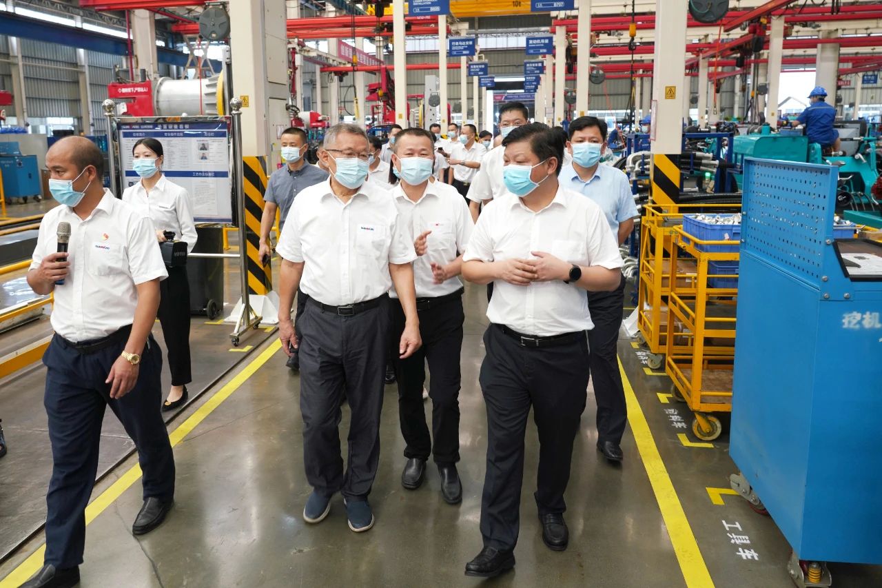 长沙县委书记付旭明调研龙8头号玩家智能