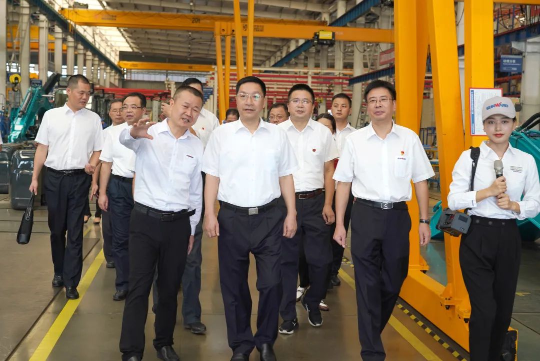 湖南省委常委、省纪委书记、省监委署理主任王双全调研龙8头号玩家智能